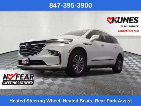 Used 2024 Buick Enclave Premium image 40