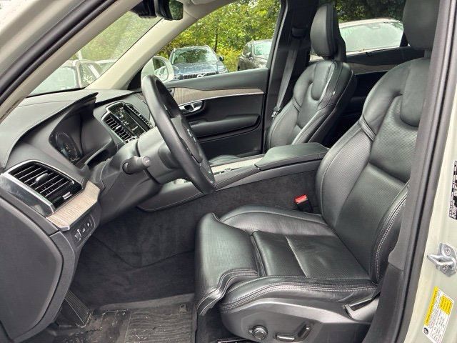 Used 2022 Volvo XC90 T8 Inscription w/ Advanced Package AWD/4WD image 10