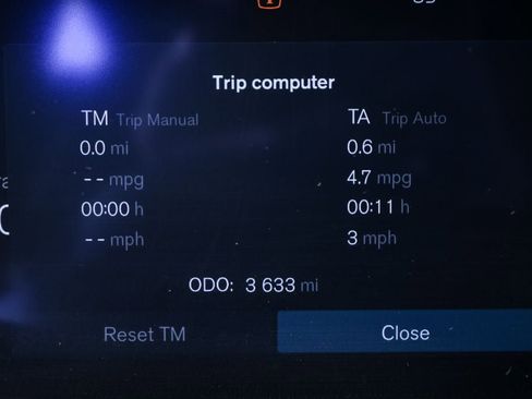 Used 2026 Volvo XC90 B6 Plus w/ Protection Package Premier image 14