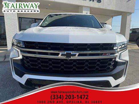 Used 2022 Chevrolet Tahoe Z71 w/ Luxury Package AWD/4WD image 42