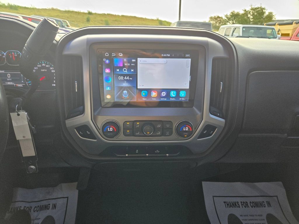 Used 2018 Chevrolet Silverado 1500 LTZ AWD/4WD image 19