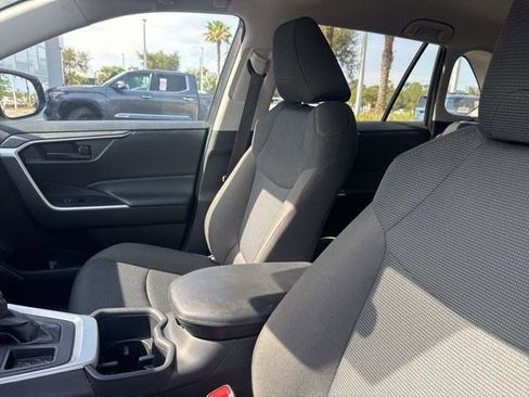 Used 2025 Toyota RAV4 LE FWD image 3