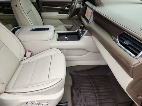 Used 2021 GMC Yukon XL Denali RWD image 29