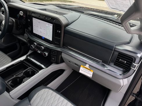 Used 2024 Ford F450 Limited w/ FX4 Off-Road Package image 30