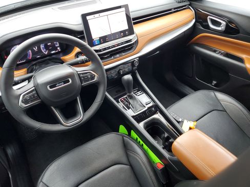 Used 2024 Jeep Compass Limited w/ Elite Group image 22