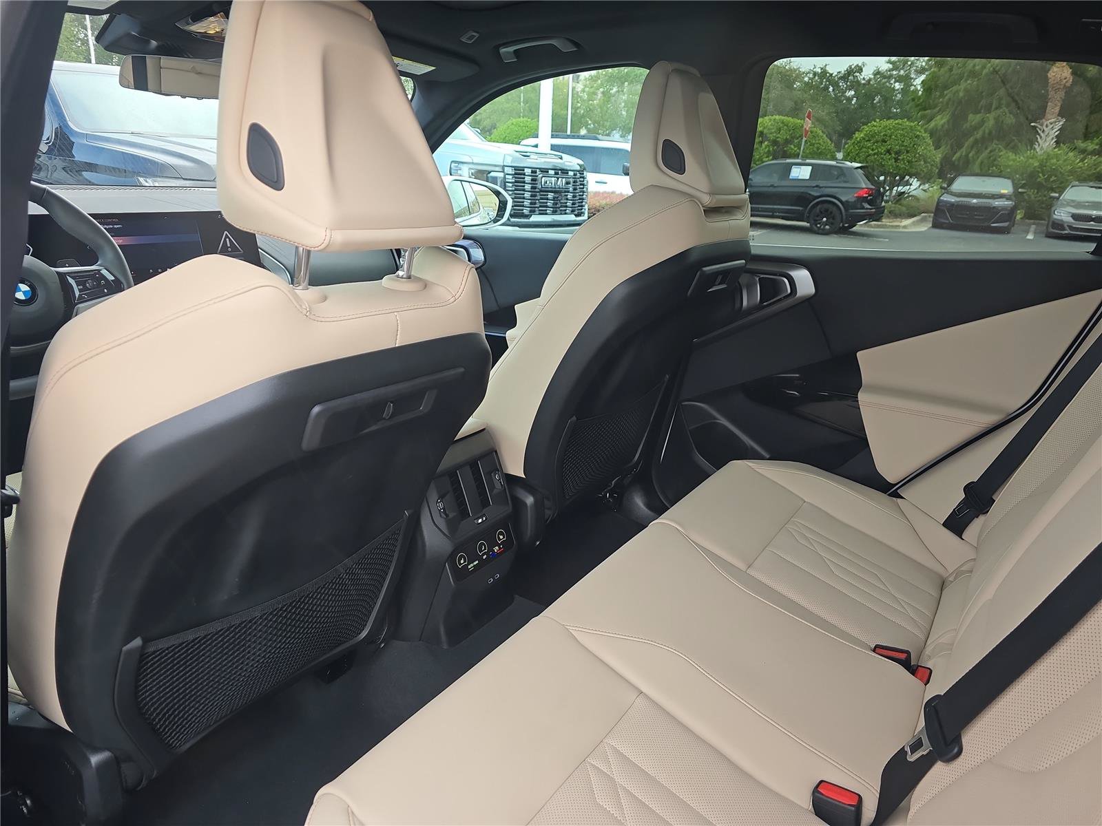 Certified 2026 BMW X3 xDrive30i w/ Premium Package AWD/4WD image 12