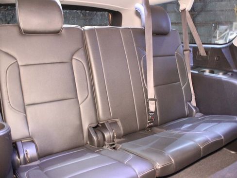 Used 2019 GMC Yukon XL SLT image 17