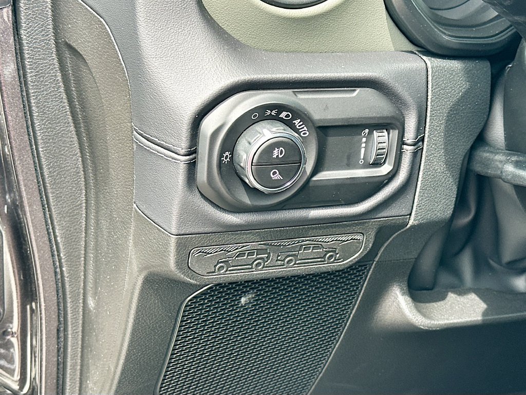New 2026 Jeep Gladiator Mojave AWD/4WD image 13