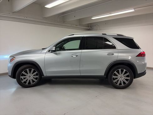 Certified 2025 Mercedes-Benz GLE 450 4MATIC image 5