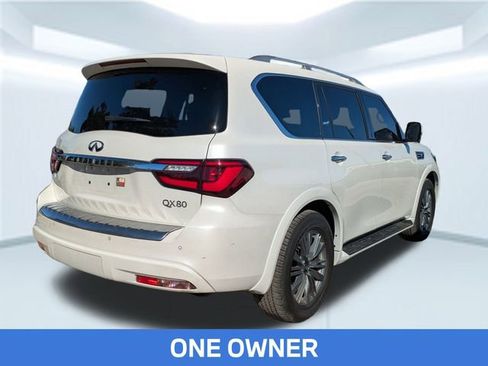 Used 2022 INFINITI QX80 Luxe w/ Cargo Package image 4