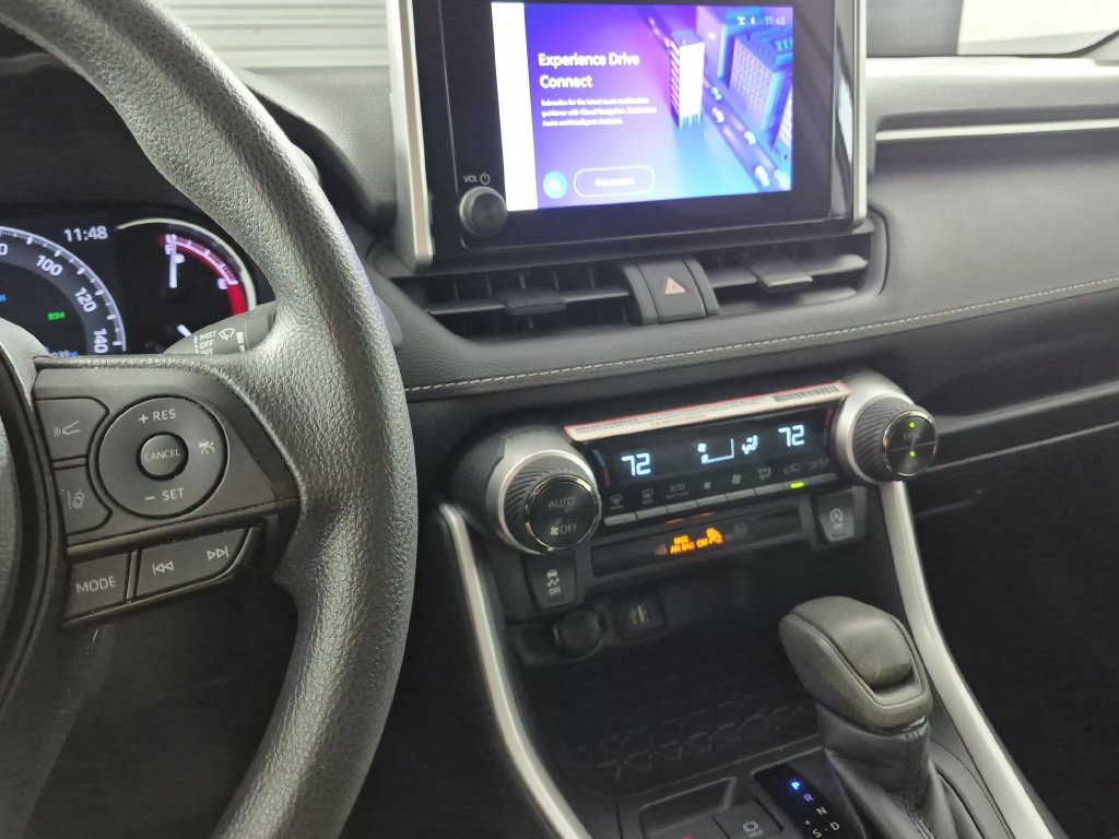 Used 2024 Toyota RAV4 XLE w/ Convenience Package FWD image 18