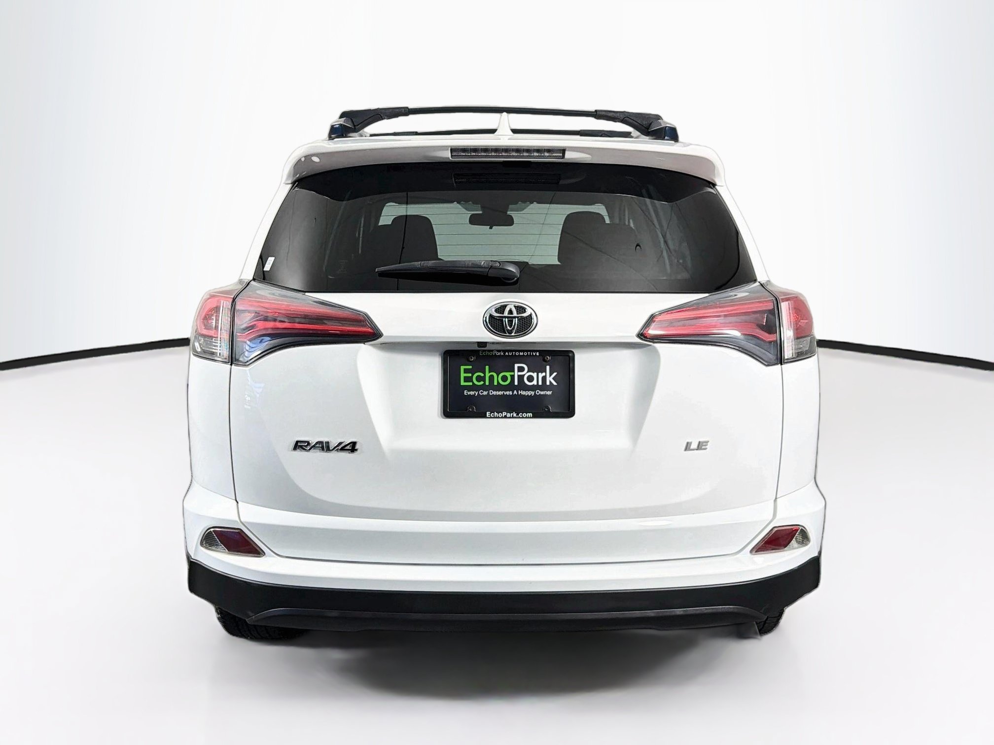 Used 2018 Toyota RAV4 LE w/ All Weather Liner Package FWD image 7