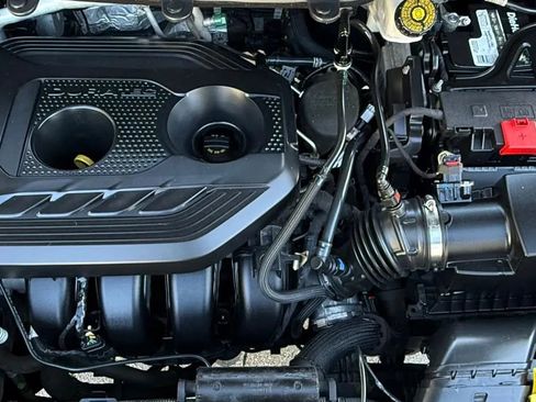 Used 2021 Ford EcoSport SE w/ SE Convenience Package image 17