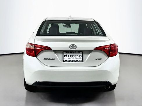Used 2018 Toyota Corolla XSE FWD image 5