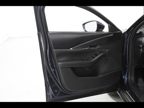 Certified 2023 MAZDA CX-30 AWD 2.5 S w/ Preferred Package image 4