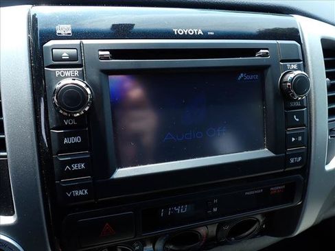 Used 2013 Toyota Tacoma 4x4 Double Cab w/ SR5 Pkg image 19