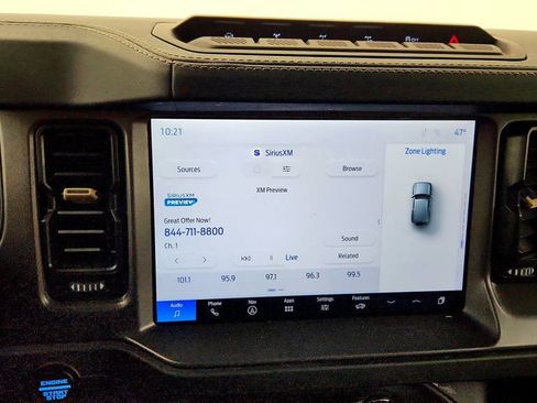 Used 2025 Ford Bronco Badlands AWD/4WD image 17