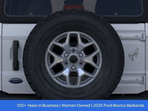 New 2025 Ford Bronco Badlands image 26