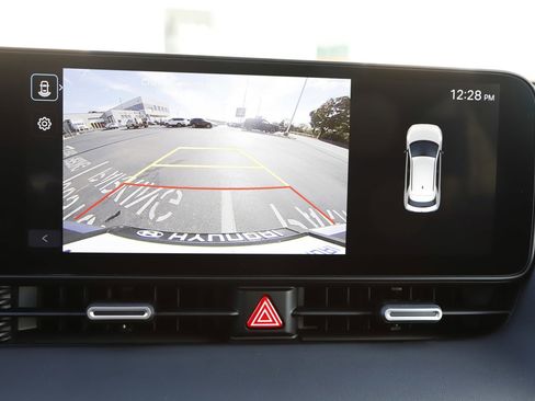 New 2025 Hyundai Ioniq 5 SEL image 25