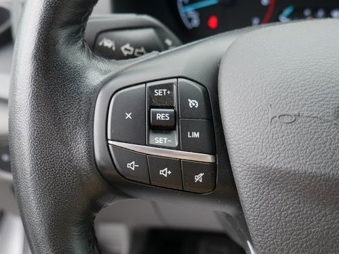 Used 2023 Ford Transit 350 XLT image 16