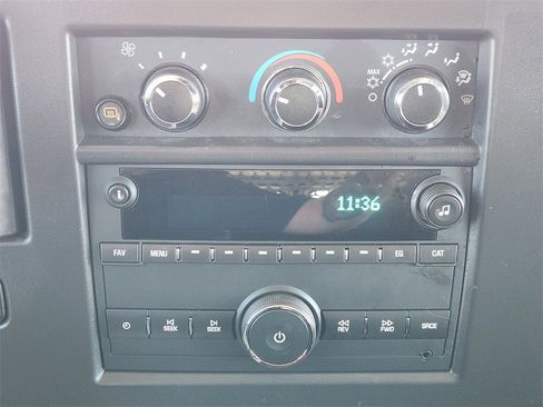 Certified 2024 GMC Savana 2500 w/ Driver Convenience Package image 19