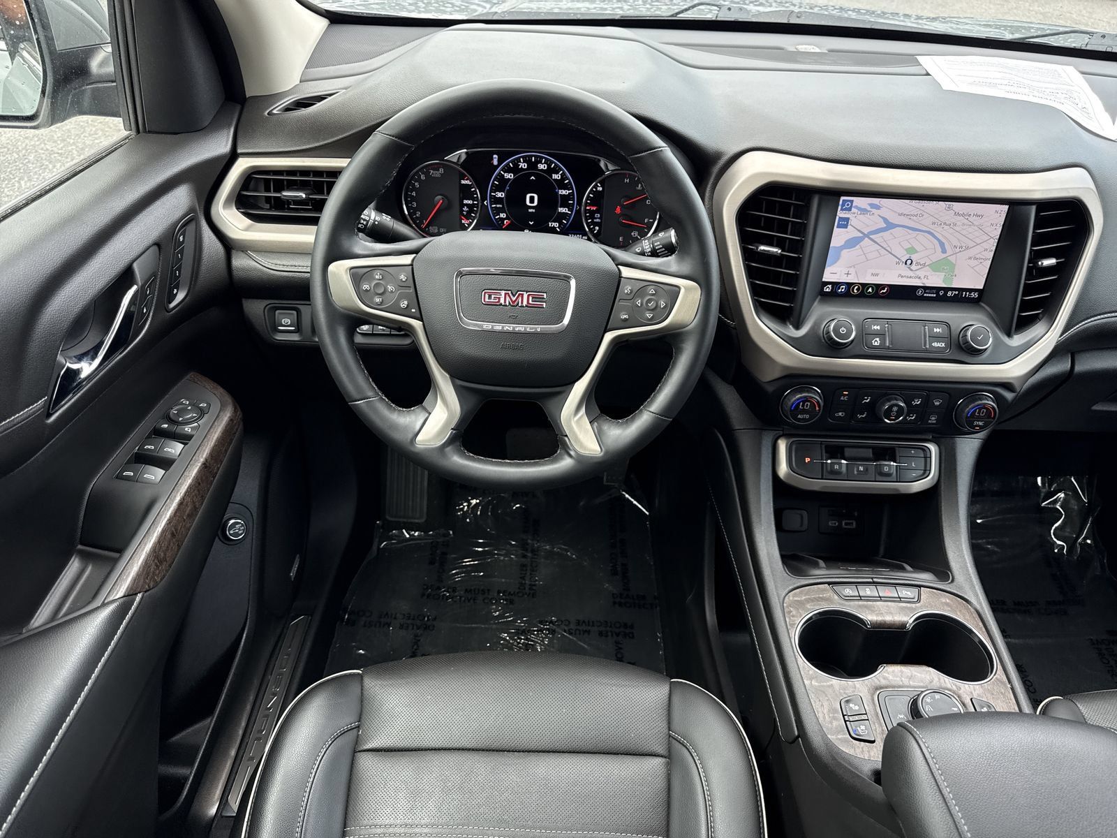 Used 2023 GMC Acadia Denali w/ Denali Ultimate Package FWD image 14