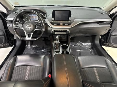 Used 2023 Nissan Altima 2.5 SR AWD/4WD image 14