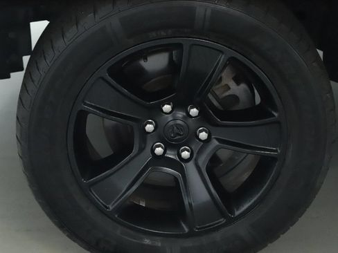 Used 2023 RAM 1500 Big Horn AWD/4WD image 42