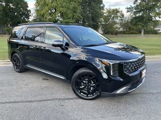 New 2026 Kia Carnival SX Prestige video 2