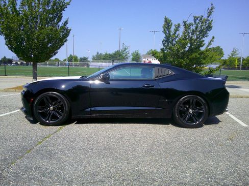 Used 2018 Chevrolet Camaro LT w/ RS Package RWD image 20