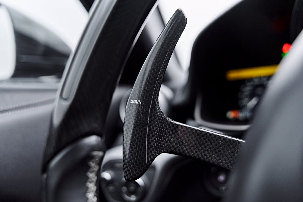 Used 2015 Ferrari F12 Berlinetta RWD image 59