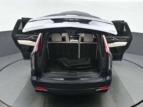 Used 2023 Cadillac Escalade Sport w/ Touring Package AWD/4WD image 46
