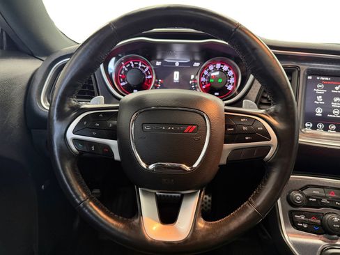 Used 2018 Dodge Challenger GT w/ Driver Convenience Group AWD/4WD image 16