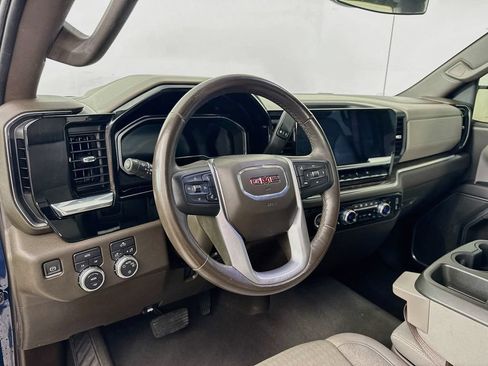 Used 2022 GMC Sierra 1500 SLE AWD/4WD image 10