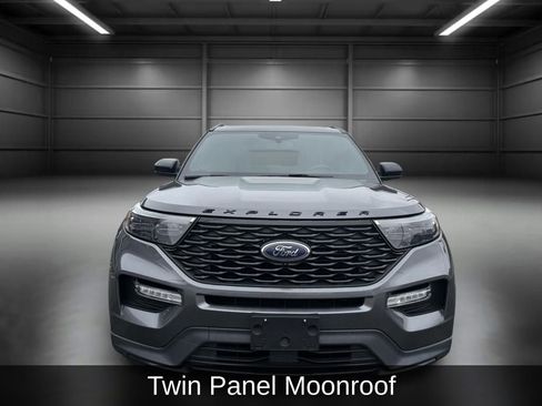 Used 2022 Ford Explorer ST-Line w/ Class IV Trailer Tow Package image 9