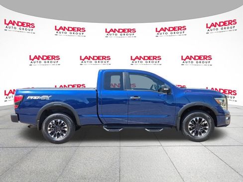 Used 2020 Nissan Titan PRO-4X w/ Pro-4x Convenience Package AWD/4WD image 2