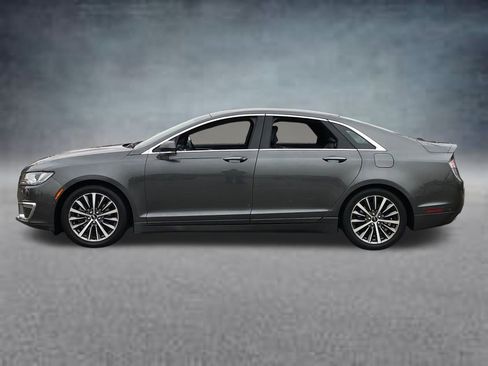 Used 2018 Lincoln MKZ Select w/ Technology Package image 3