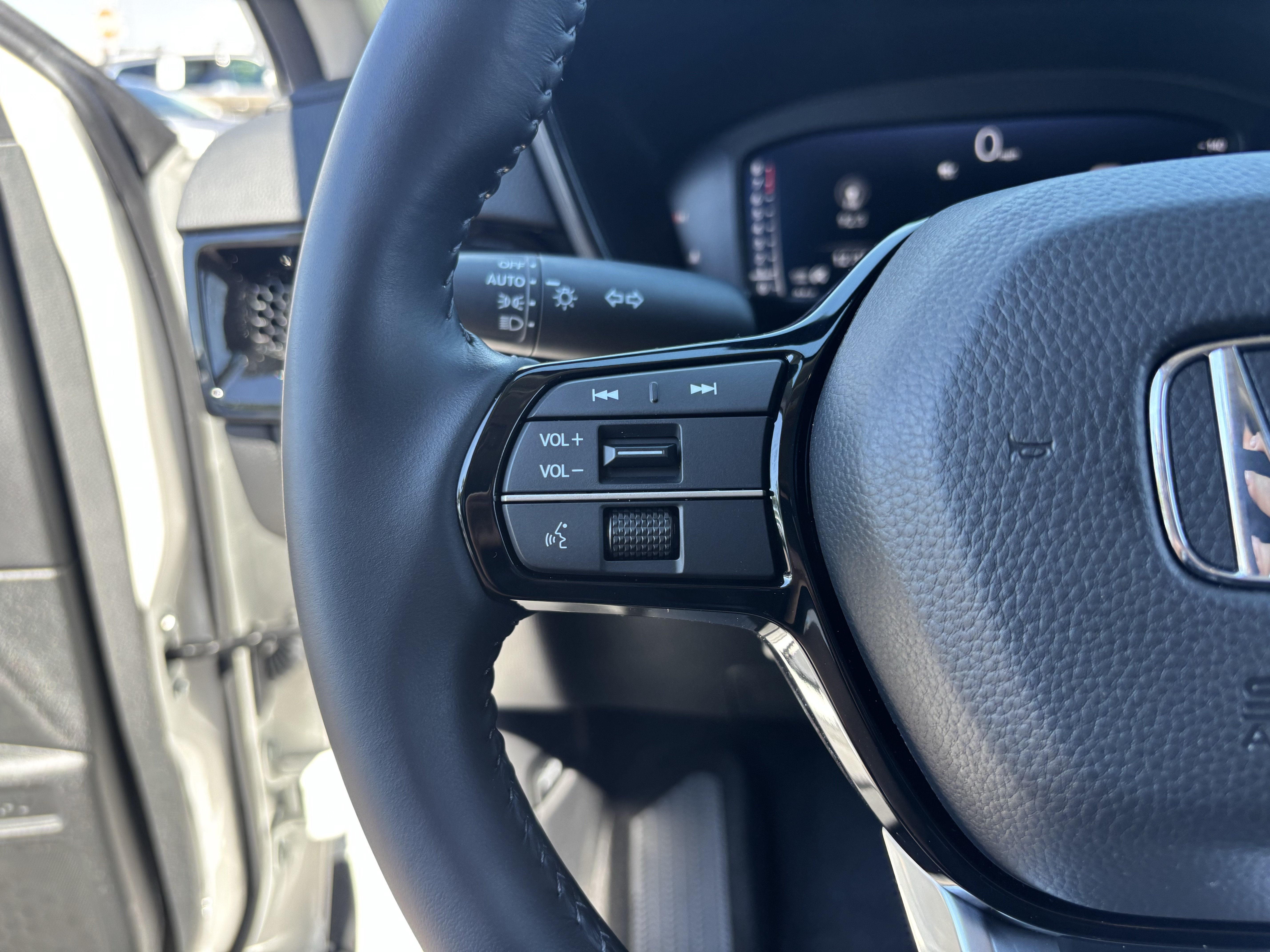 Used 2026 Honda CR-V EX-L image 27