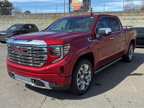Used 2024 GMC Sierra 1500 Denali image 4