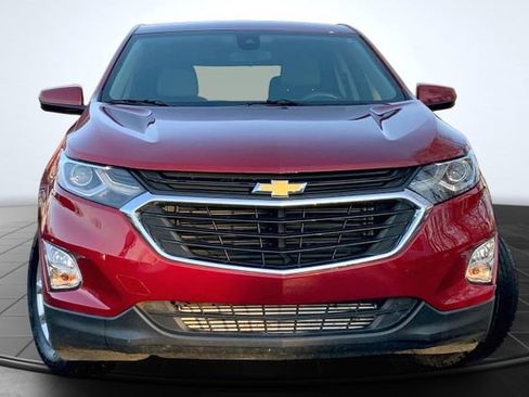 Used 2021 Chevrolet Equinox LT image 3