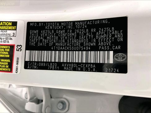 Used 2025 Toyota Camry XSE image 36