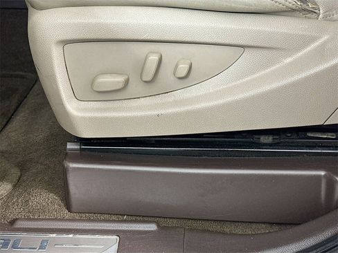 Used 2016 GMC Sierra 2500 Denali w/ Duramax Plus Package image 22