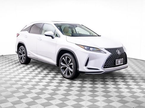 Used 2022 Lexus RX 450h AWD w/ Premium Package image 10