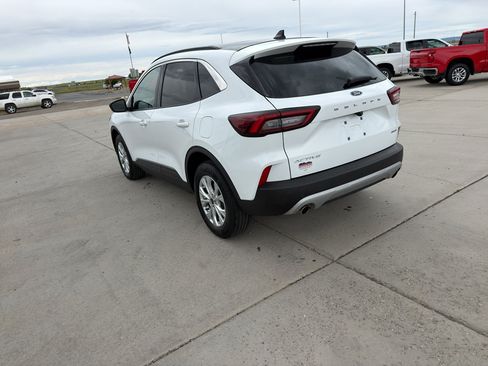 Used 2024 Ford Escape Active w/ Tech Pack #1 AWD/4WD image 3