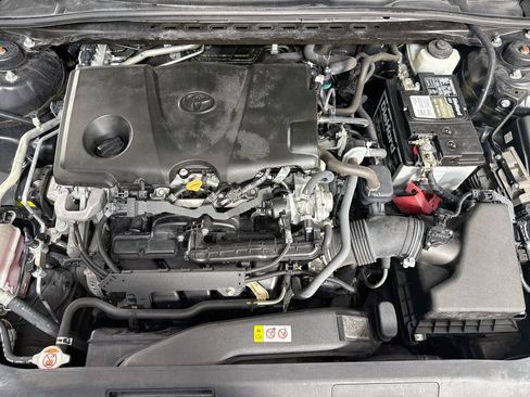 Used 2021 Toyota Camry SE FWD image 39