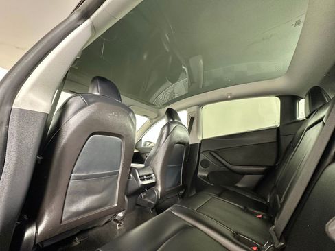 Used 2020 Tesla Model Y Long Range AWD/4WD image 4