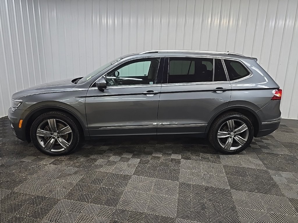 Used 2018 Volkswagen Tiguan SEL Premium AWD/4WD image 5