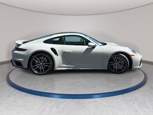 Used 2022 Porsche 911 Turbo S AWD/4WD image 4