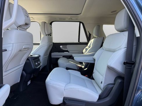 New 2027 Ford Expedition Max Platinum w/ Driver's Package AWD/4WD image 13