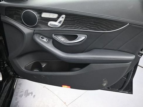 Used 2015 Mercedes-Benz C 300 Sedan image 13